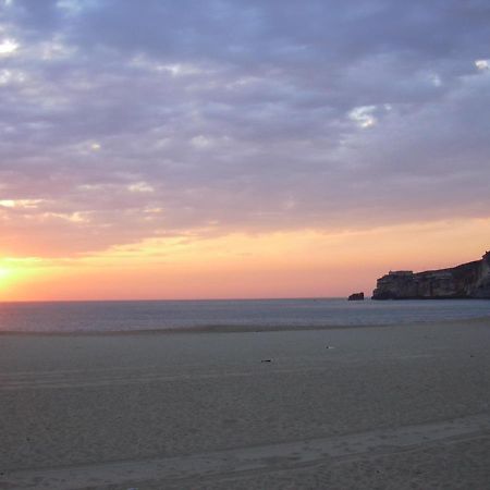 Ferienwohnung Apartamento Bragaia Nazaré Exterior foto
